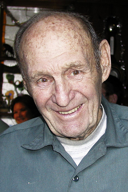 2001-12-30-Alfred