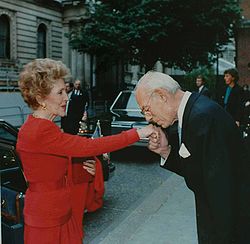 Denis_Thatcher_Nancy_Reagan_1988