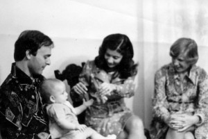 1975_Pg-32_05