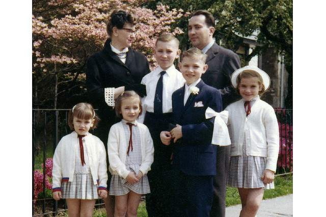 MAY1960Family1_4x6